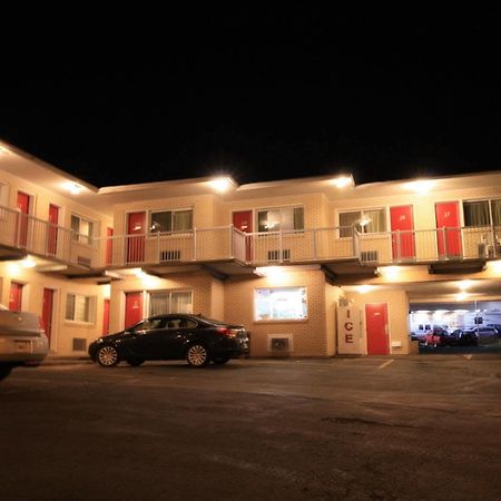 Lake City Motel Галіфакс Екстер'єр фото